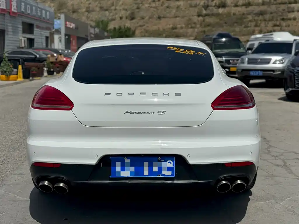 Porsche Panamera 2014 Panamera 4 3.0T