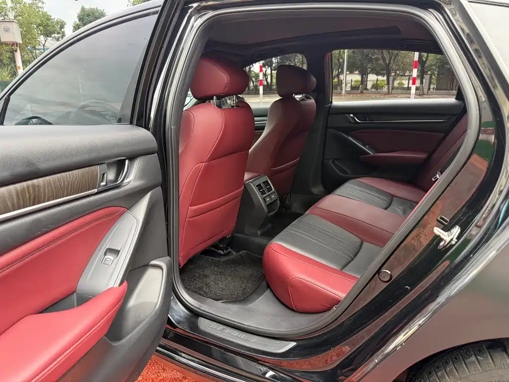 Honda Inspire 2022 260TURBO