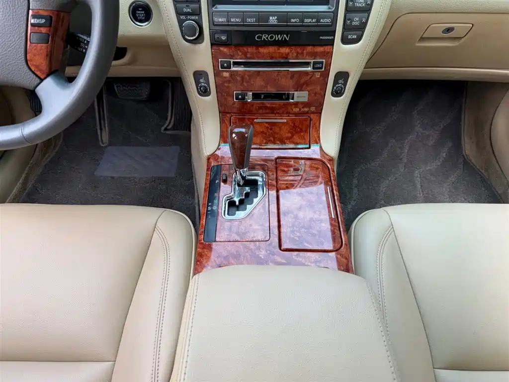 Toyota Crown 2005 3.0L Royal Saloon G