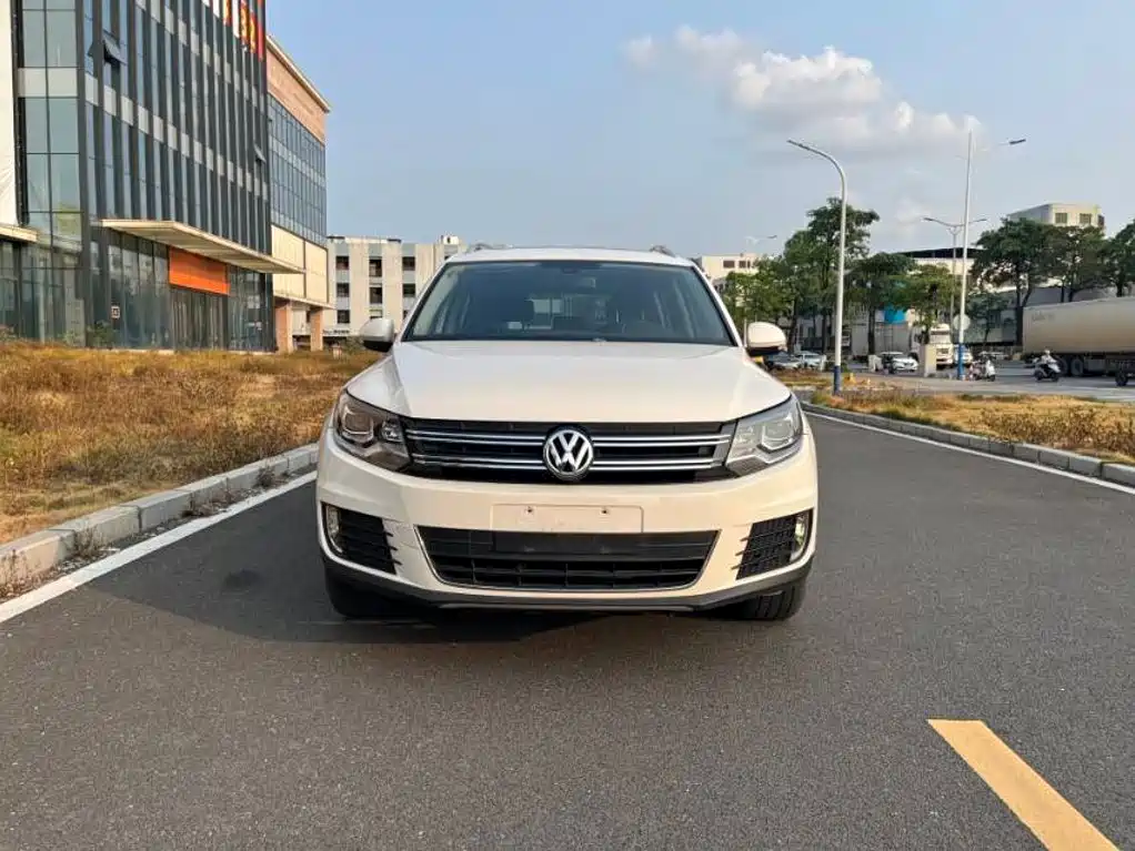 Volkswagen Tiguan — миниатюра 2