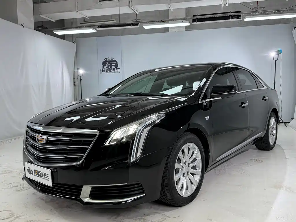 Cadillac XTS 2018 28T