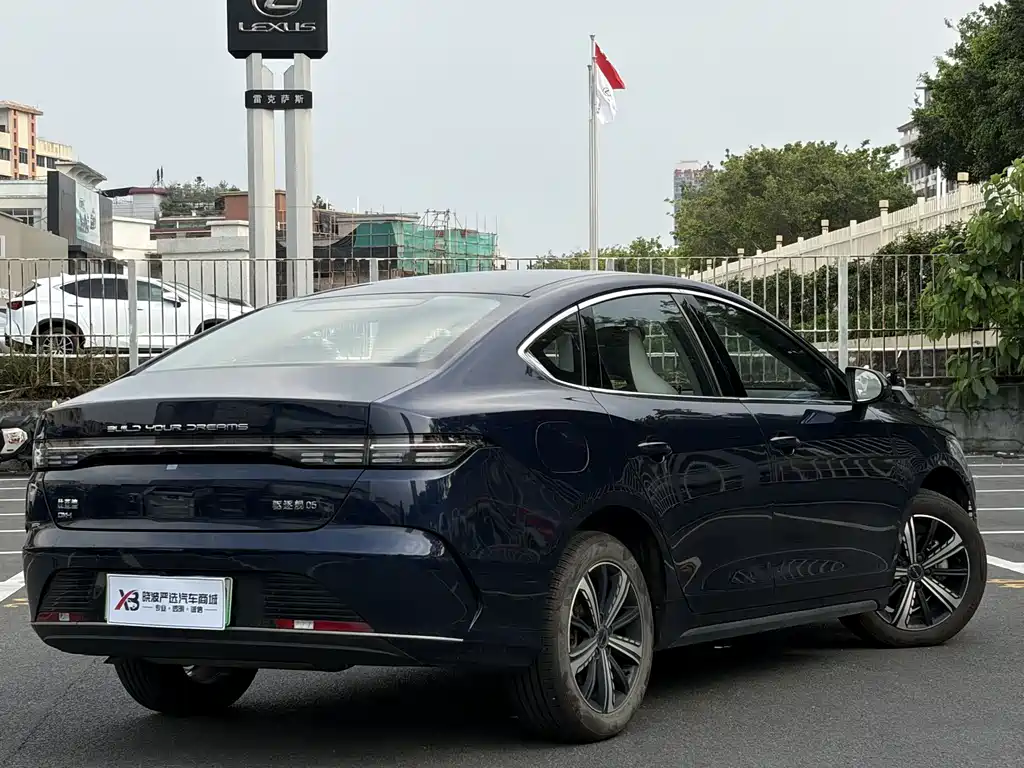 BYD Destroyer 05 2024 DM-i 120KM