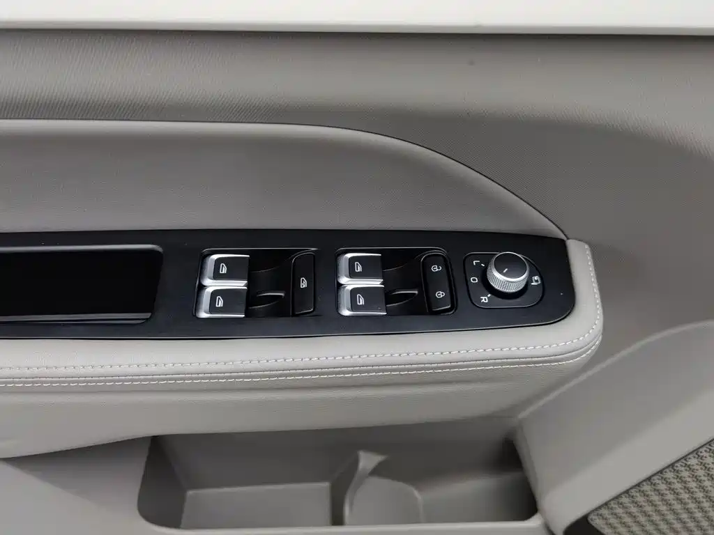 Geely Icon — миниатюра 9