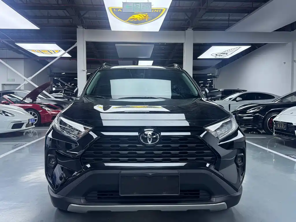 TOYOTA RAV4 RONGFANG