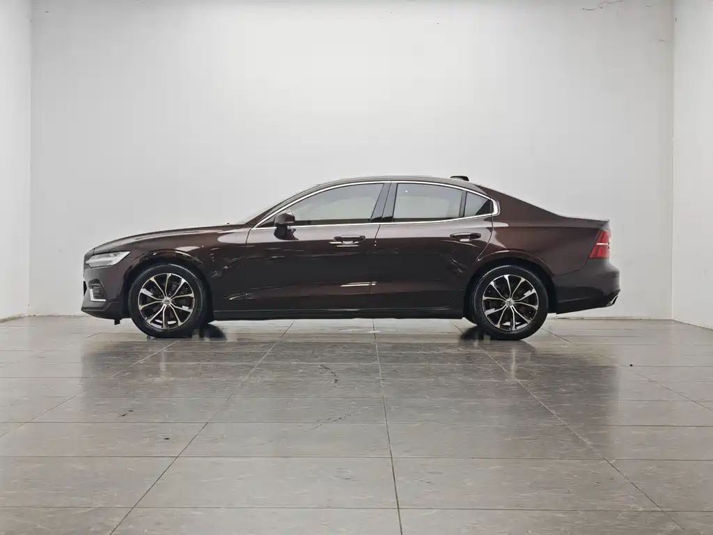 Volvo S60 — миниатюра 10