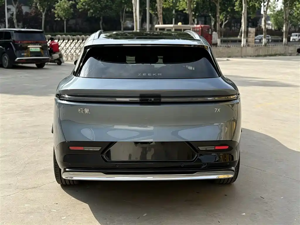 Zeekr 7X 2025 75kWh Smart Drive