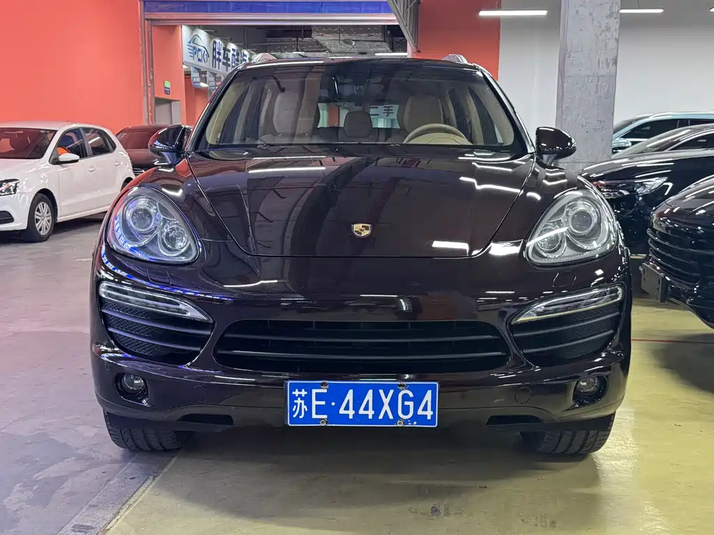 Porsche Cayenne — миниатюра 2