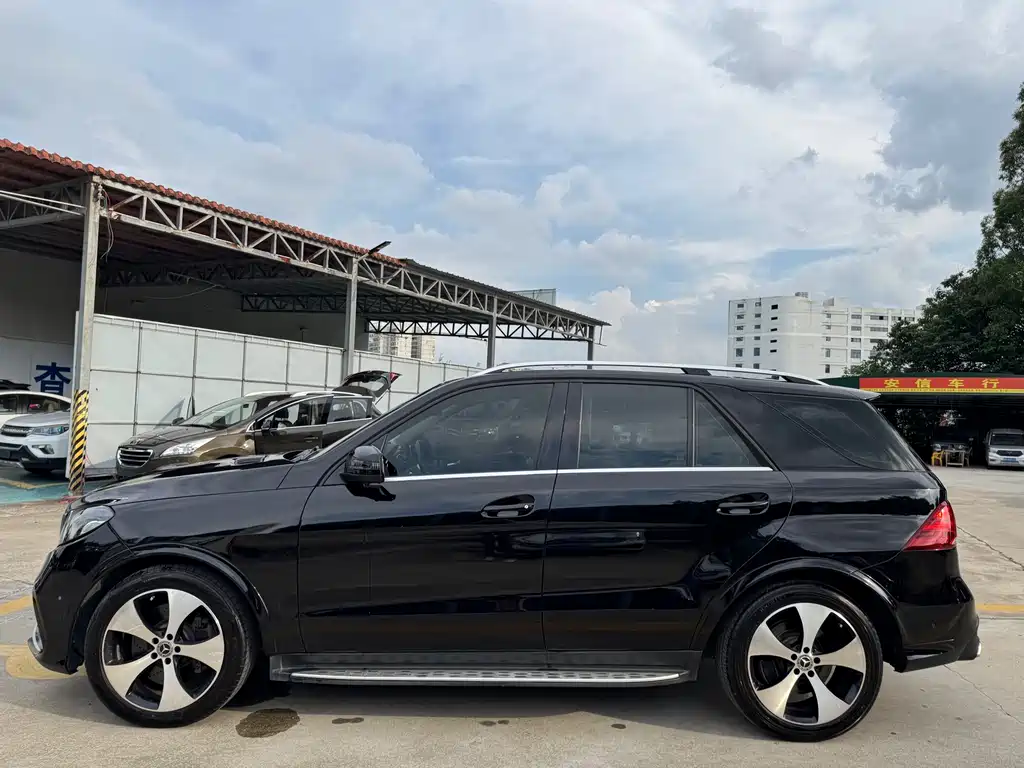 Mercedes-Benz M 2012 ML 350 Luxury
