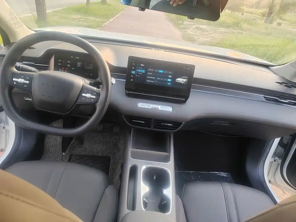 Roewe D6 — миниатюра 8