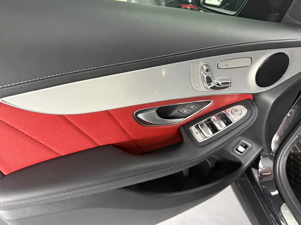 Mercedes-Benz GLC 2023 GLC 260 4MATIC SUV