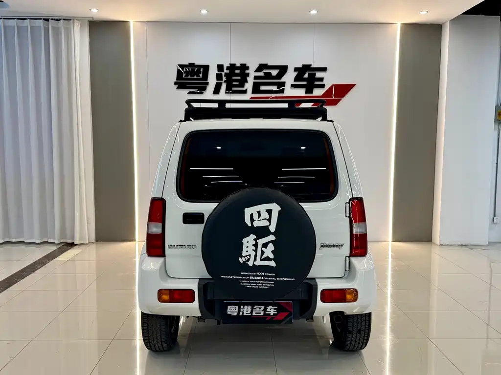 SUZUKI JIMNY