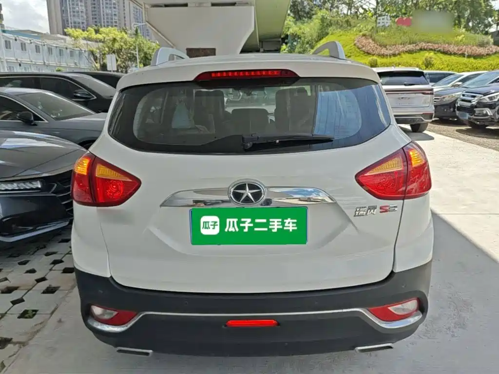 JAC S3 2016 1.5L MT Luxury