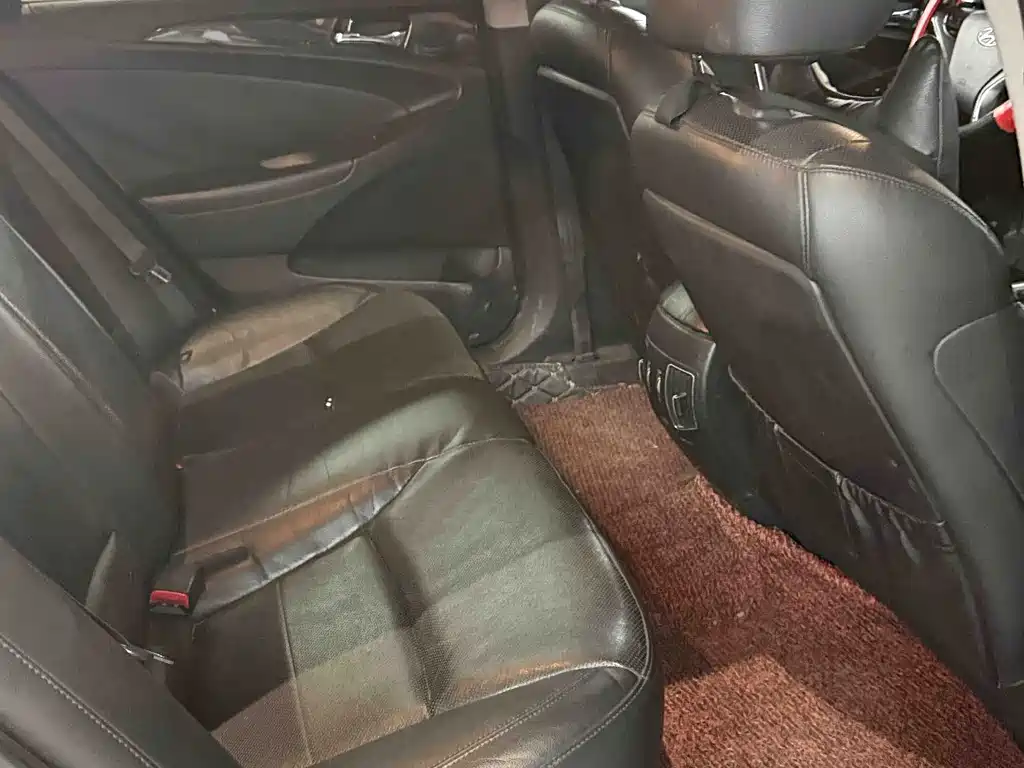 Hyundai Sonata — миниатюра 15