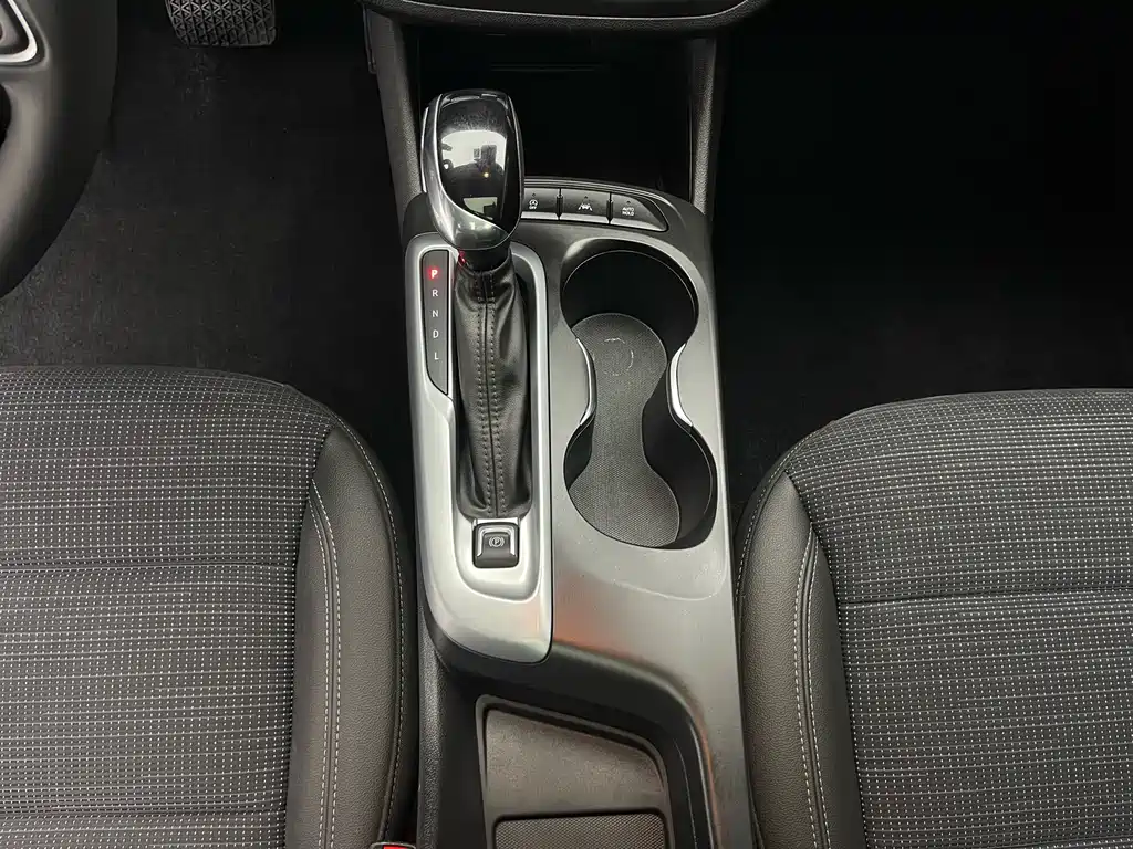 GEELY GALAXY GALAXY L6