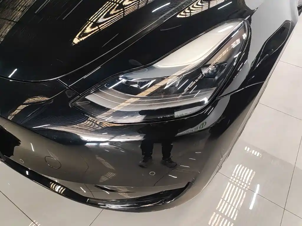 Tesla Model Y 2022 — фото 23