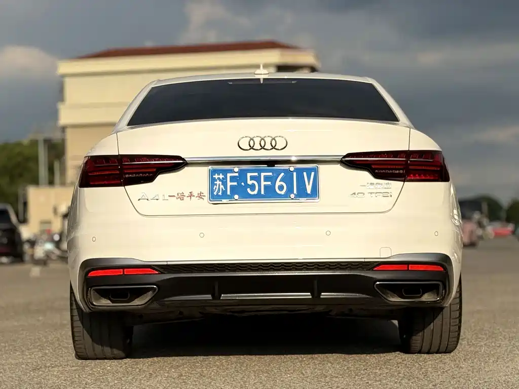 Audi A4L — миниатюра 7