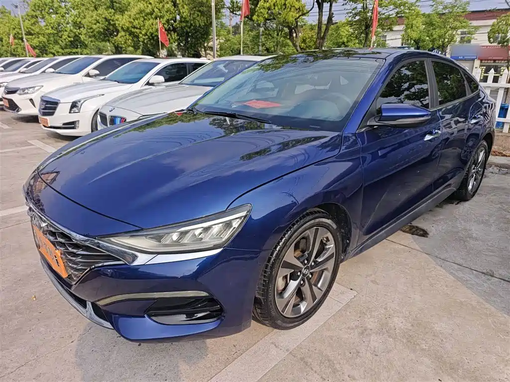 Hyundai Fista 2018