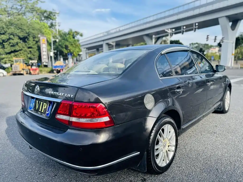 Volkswagen Passat Lingyu — миниатюра 4