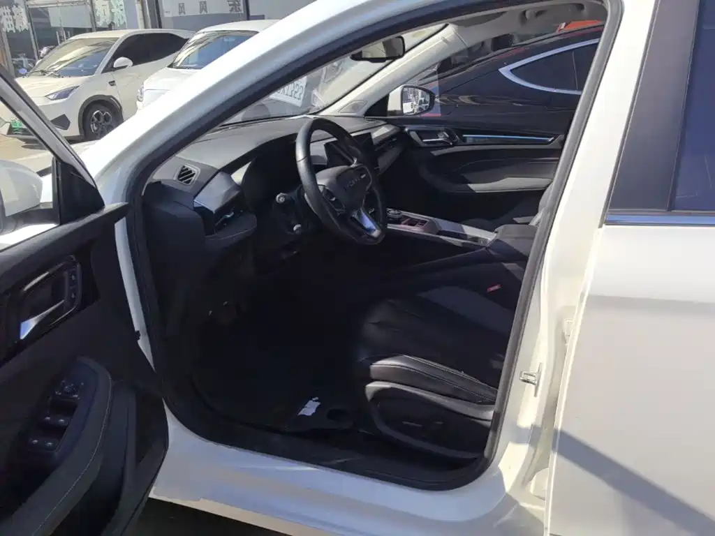 Roewe Ei5 — миниатюра 16
