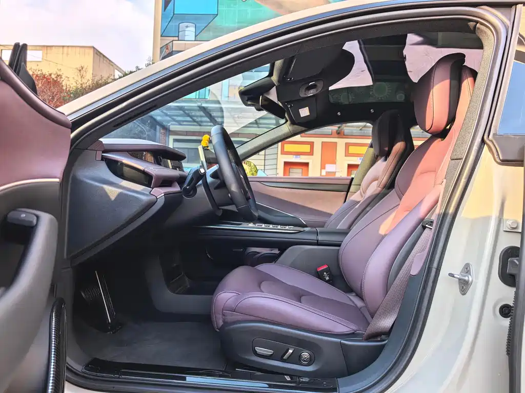 XIAOMI CAR XIAOMI SU7