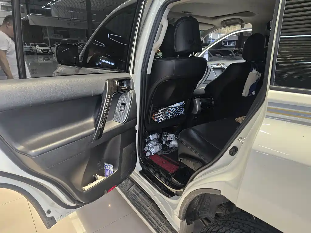 Toyota Land Cruiser Prado 2018 3.5L AT TX-L
