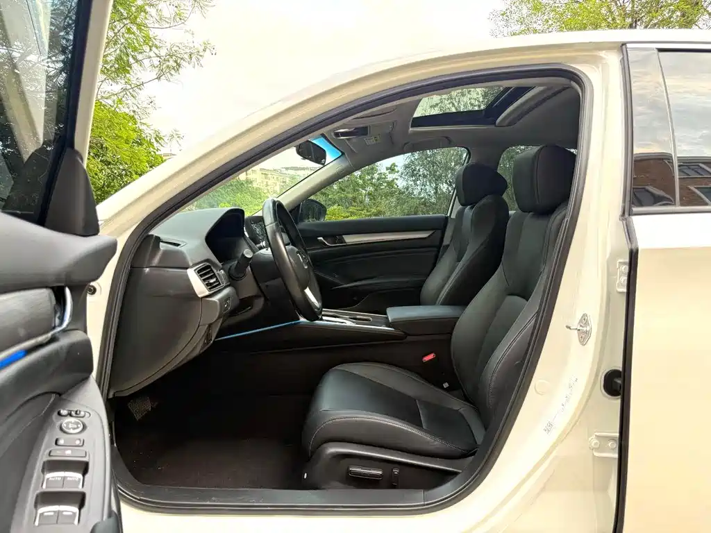 Honda Accord — миниатюра 4