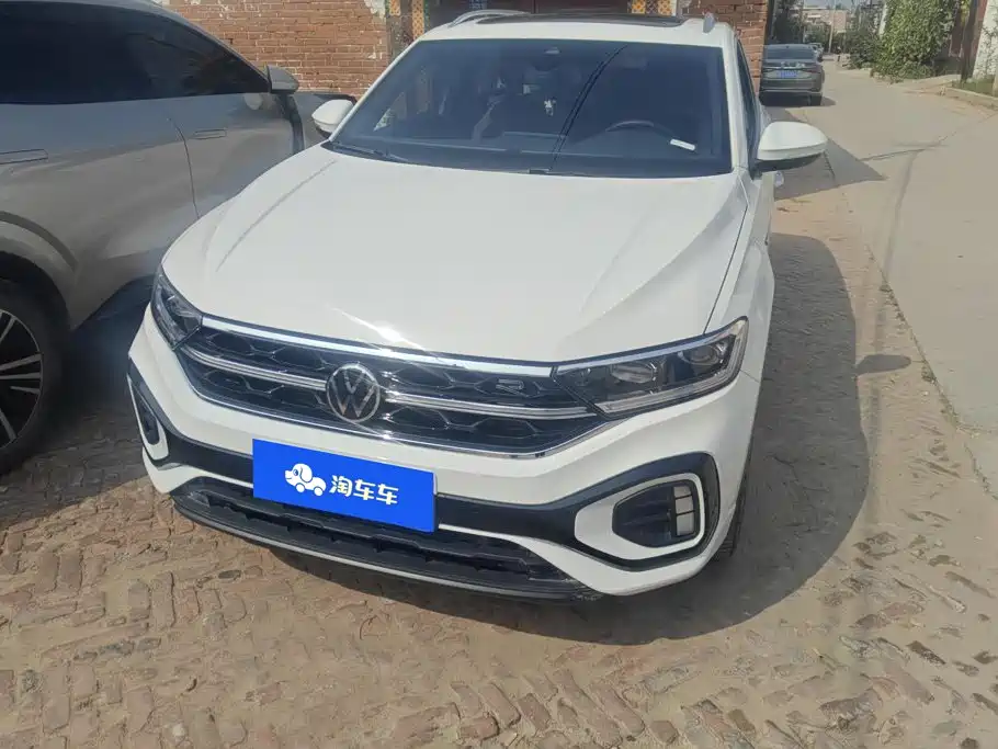 Volkswagen T-Roc — миниатюра 2