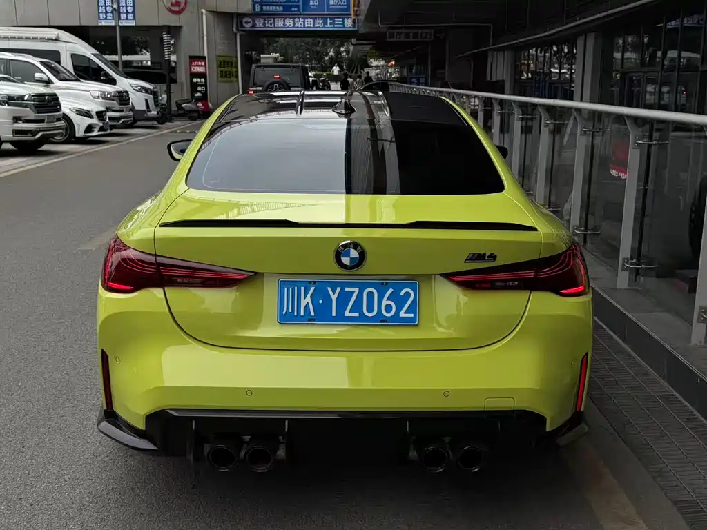 BMW M4 2023 M4 M xDrive