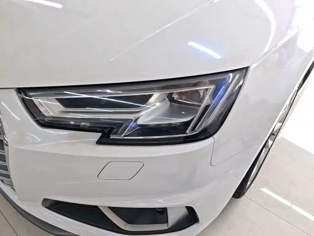 Audi A4L — миниатюра 24