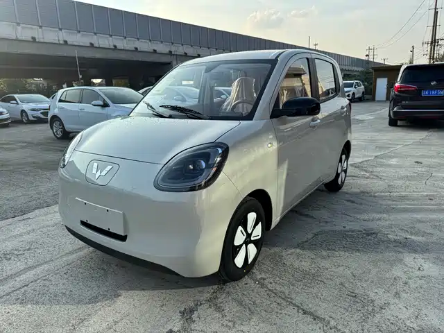 WULING AUTOMOBILE HONGGUANG MINIEV 2025
