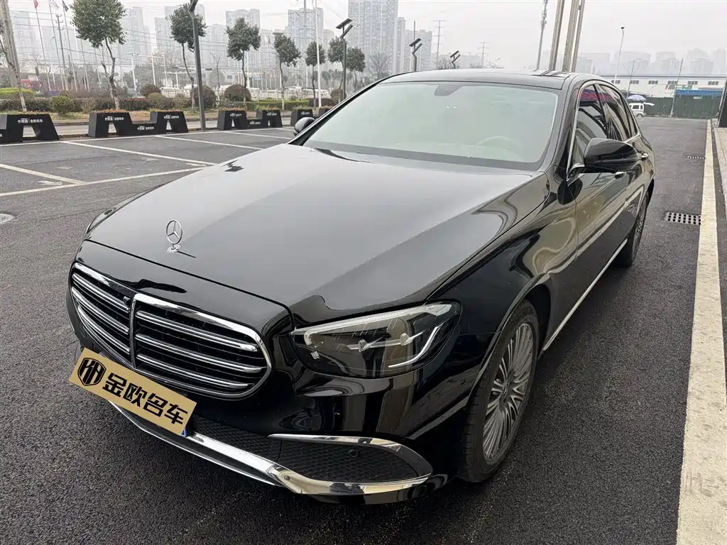 Mercedes-Benz E-Class 2021