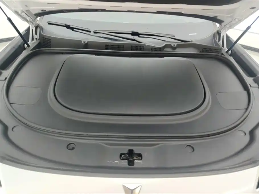 Changan Deepal DARK BLUE S07