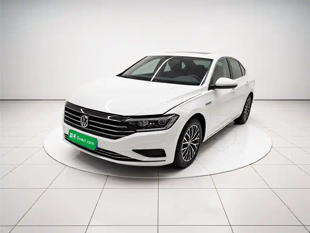 Volkswagen Sagitar 2021