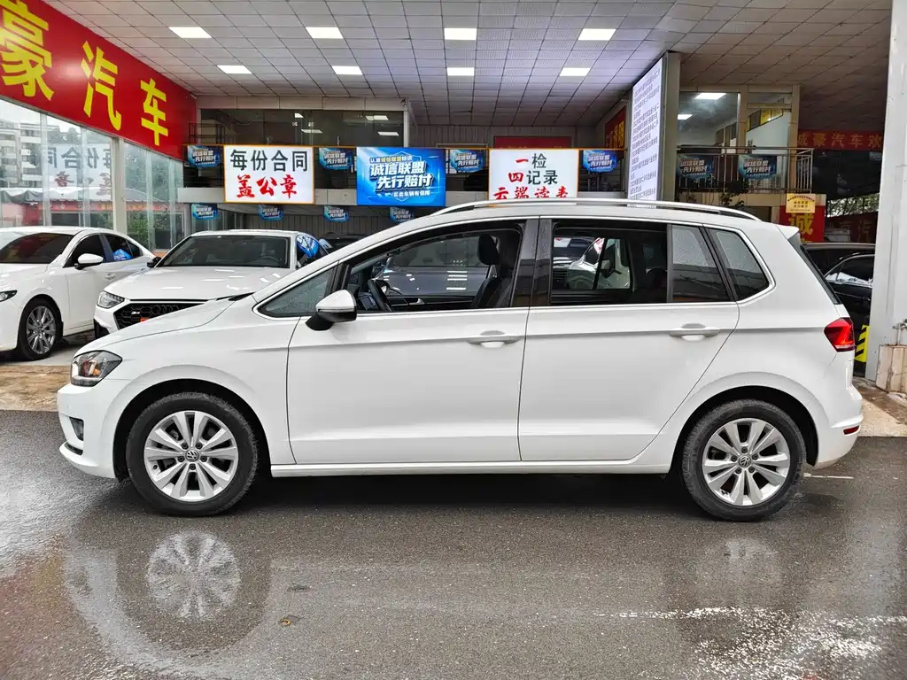 Volkswagen Golf Sportsvan — миниатюра 10