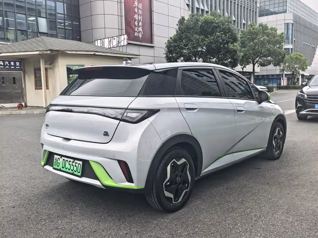 BYD Dolphin — миниатюра 4