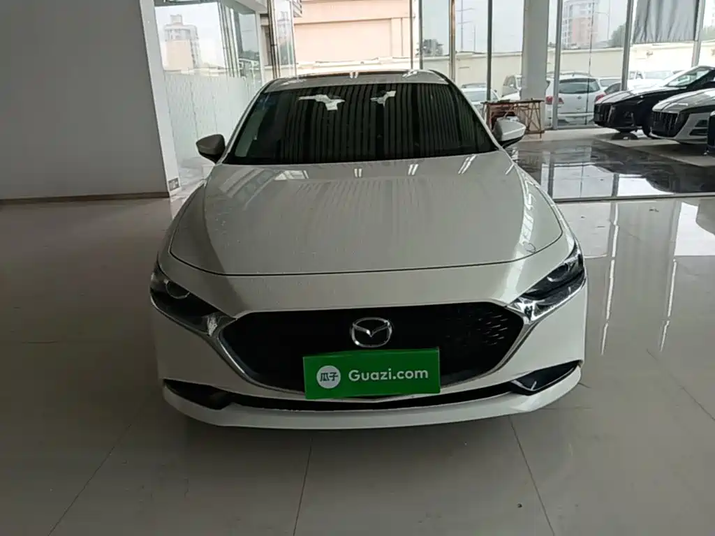 Mazda 3 Axela — миниатюра 3