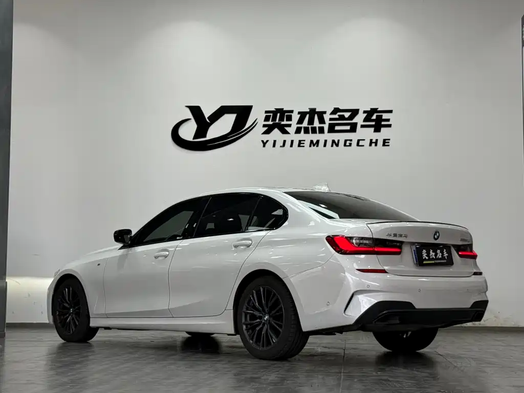 BMW 3 Series 3 2022 325Li M Sport