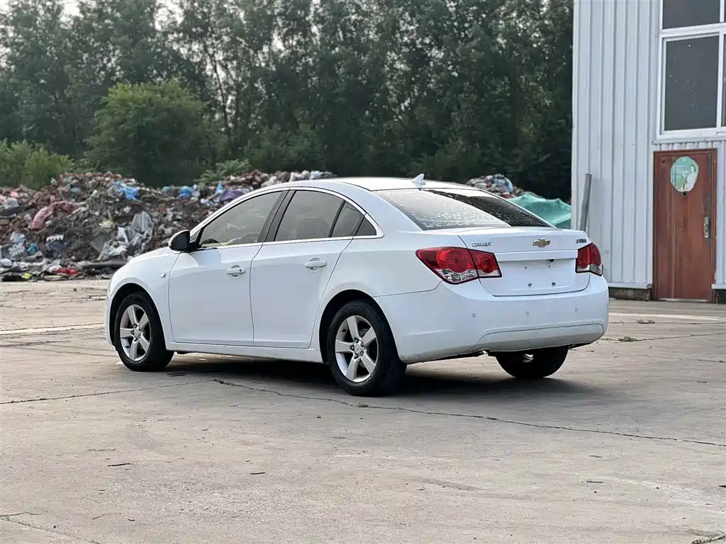 Chevrolet Cruze 2013 1.8L SE AT