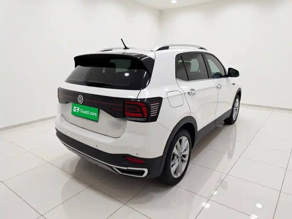 Volkswagen T-Cross — миниатюра 6