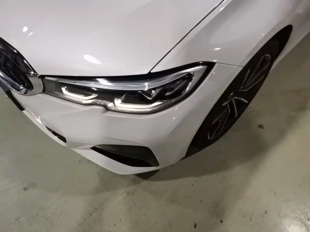 BMW 3 Series — миниатюра 24