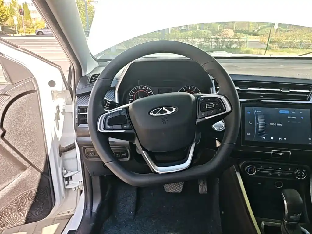 Chery Tiggo 3x 2021 — фото 10