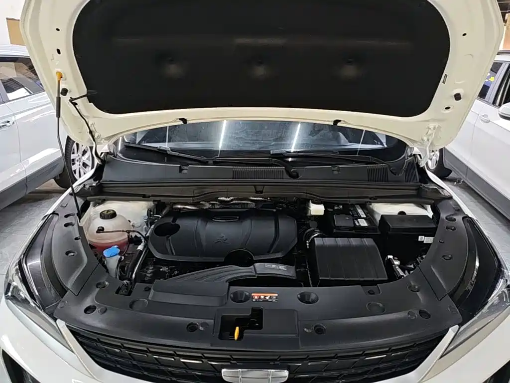Geely Binyue — миниатюра 20