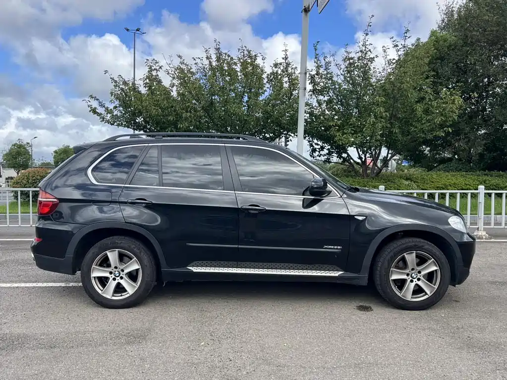 BMW X5 (Import) — миниатюра 15