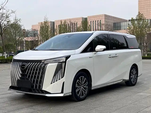 2023 GAC GN8