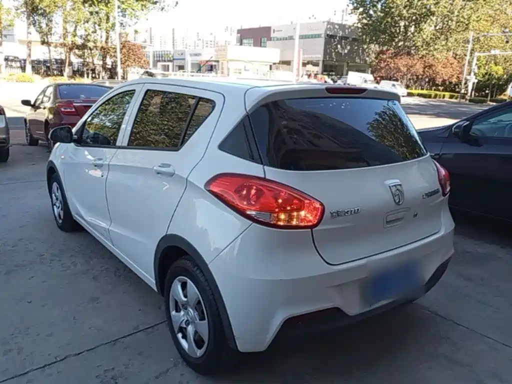 Baojun 310 — миниатюра 5