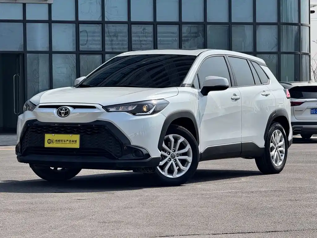 Toyota Frontlander 2023