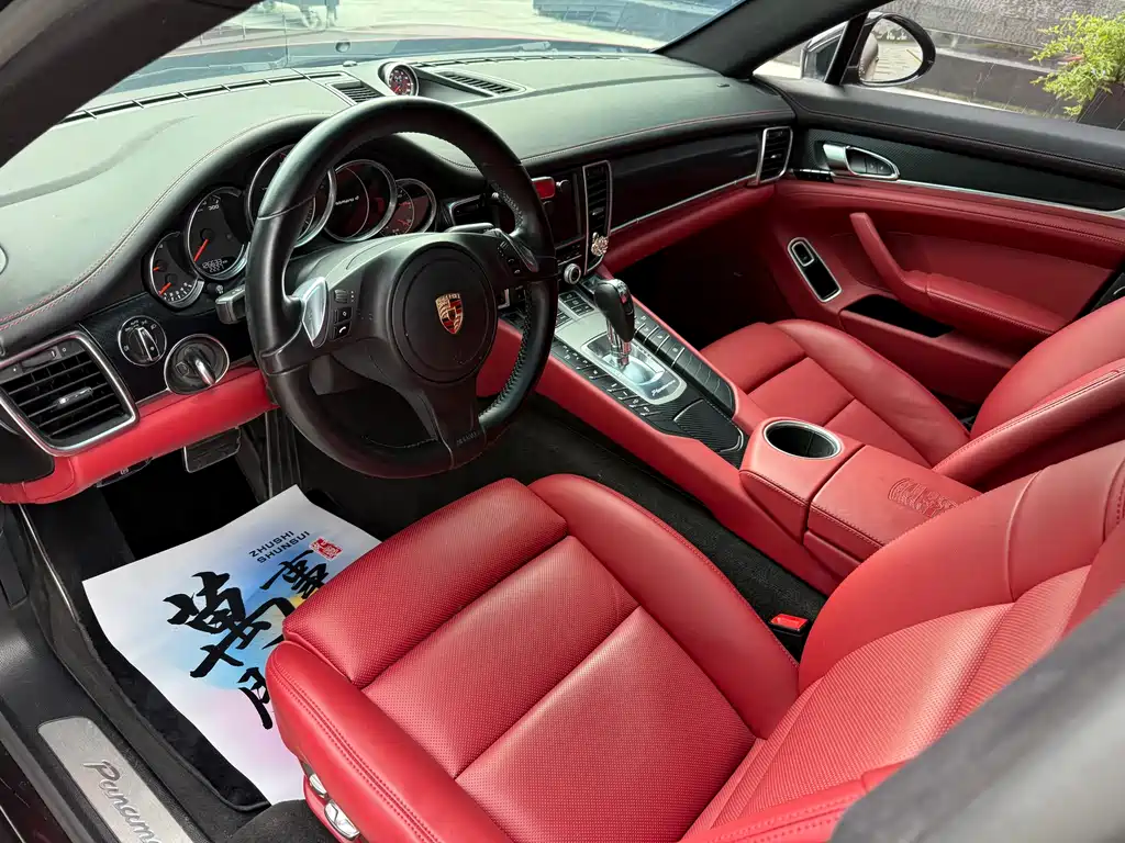 Porsche Panamera 2014 Panamera 4 3.0T