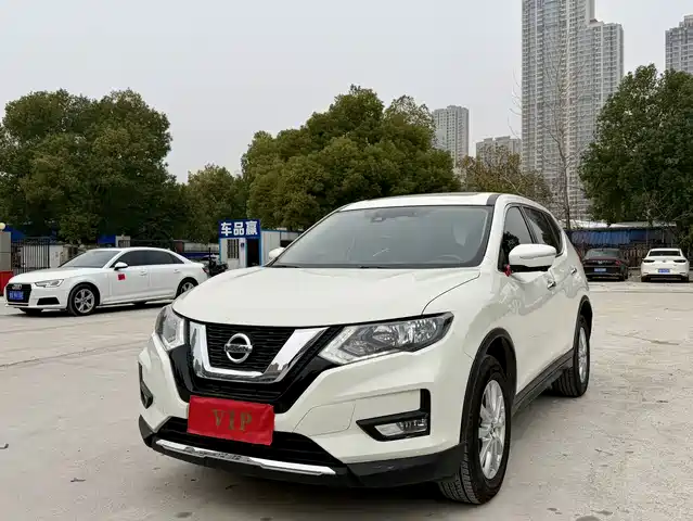 NISSAN QIJUN