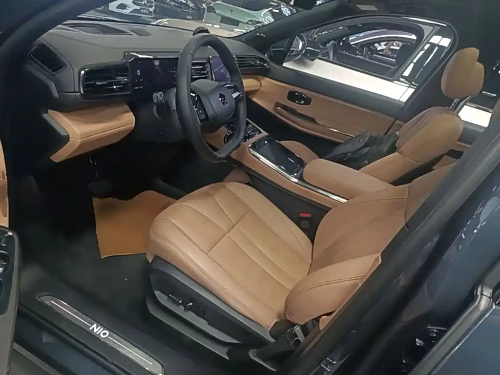 NIO ES8 — миниатюра 16