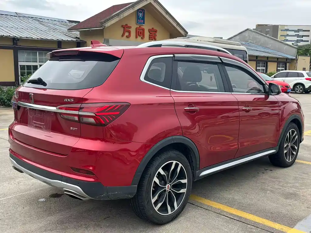 Roewe RX5 — миниатюра 10